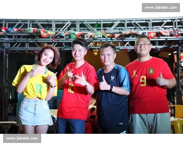 高清足球赛事直播APP下载指南畅享全球赛场精彩即时比分数据分析权威解说 - 副本 - 副本 (122) - 副本 - 副本 - 副本